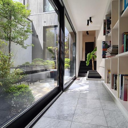B&B A Cote Du Cinquantenaire Etterbeek Exterior photo